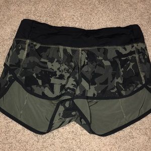 Lululemon Speed Up Short 2.5”